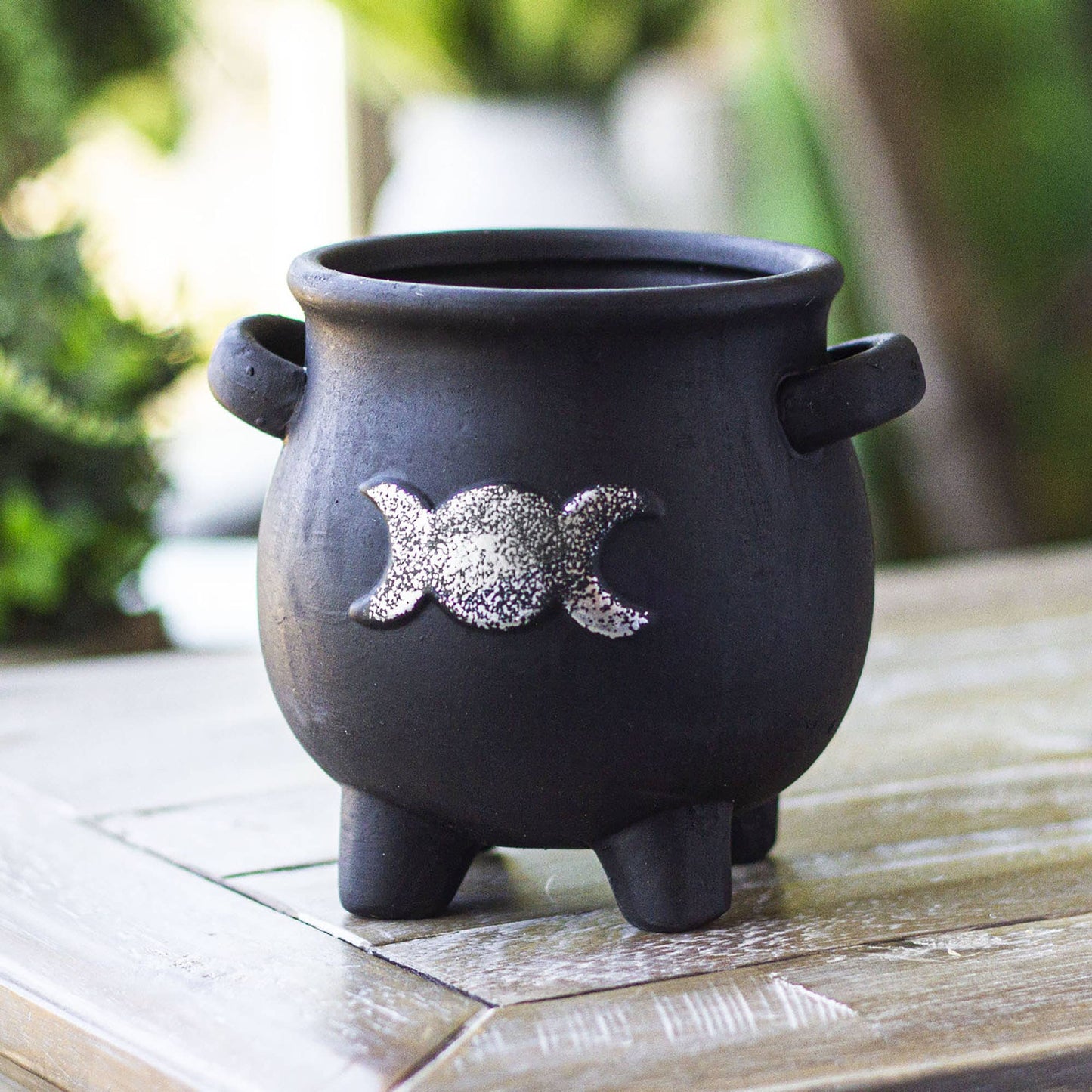 14197 Triple Moon Cauldron Planter Pot C/12